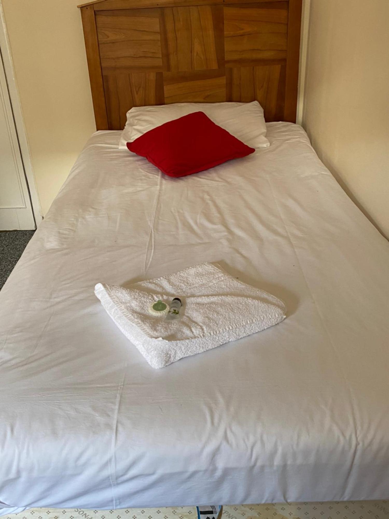 Sterling Lodge Hotel Eastbourne Eksteriør billede