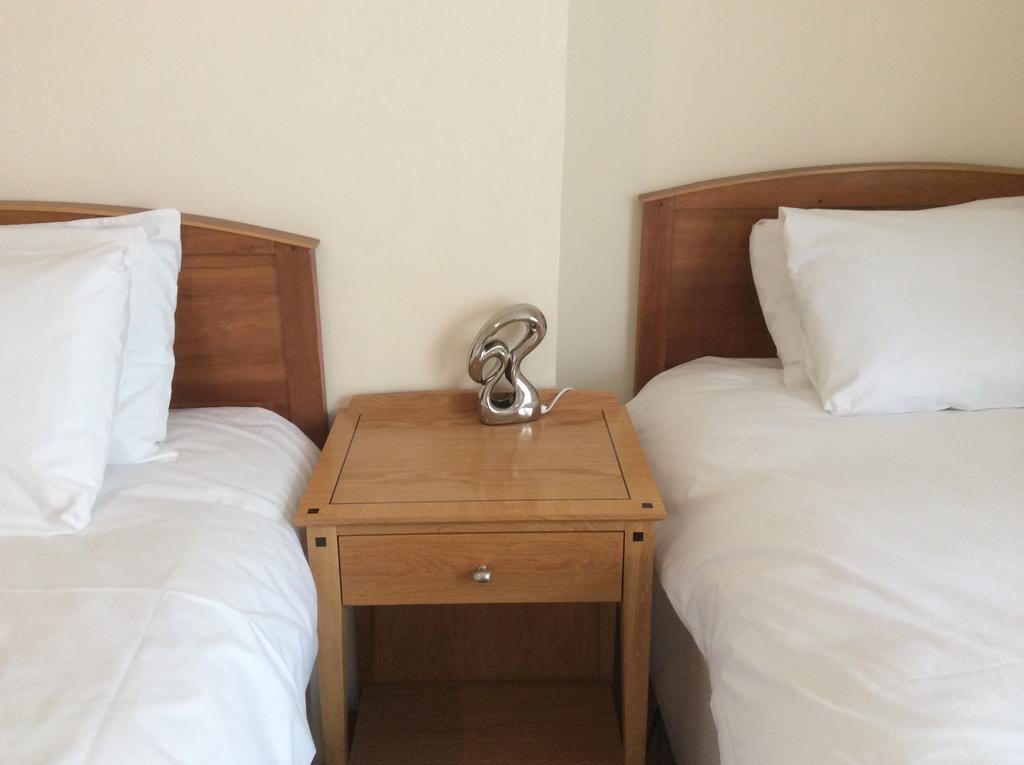 Sterling Lodge Hotel Eastbourne Værelse billede