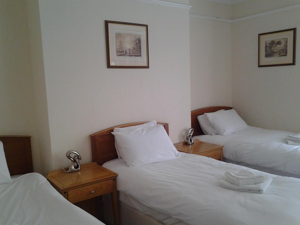 Sterling Lodge Hotel Eastbourne Værelse billede
